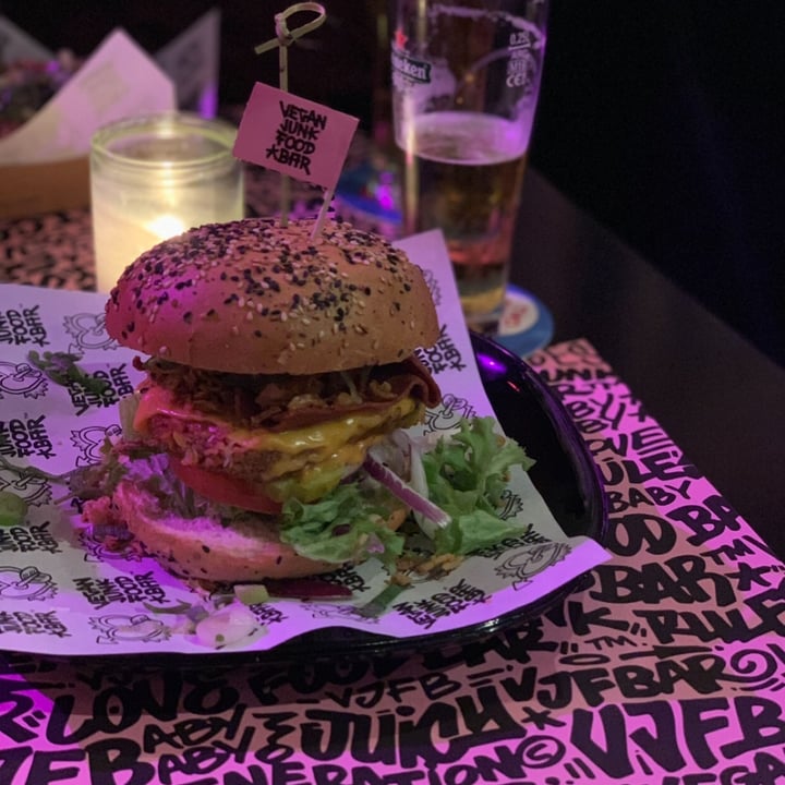 photo of Vegan Junk Food Bar Notorious Sumo 3.0 shared by @renikaahas on  12 Mar 2022 - review