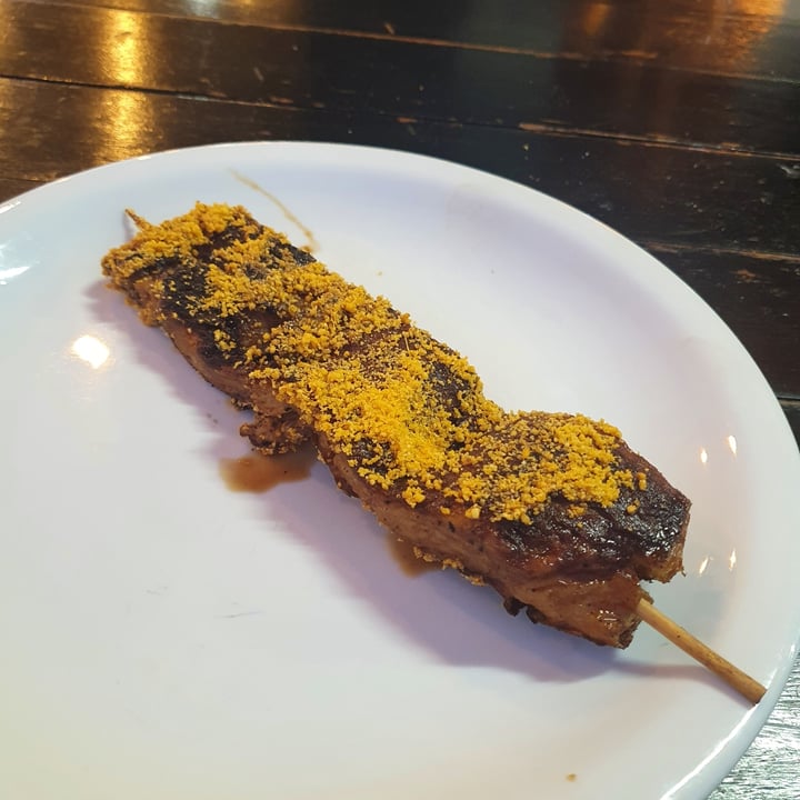 photo of Apetit Natural Churrasquinho De Seitan shared by @malutorres on  26 Aug 2021 - review