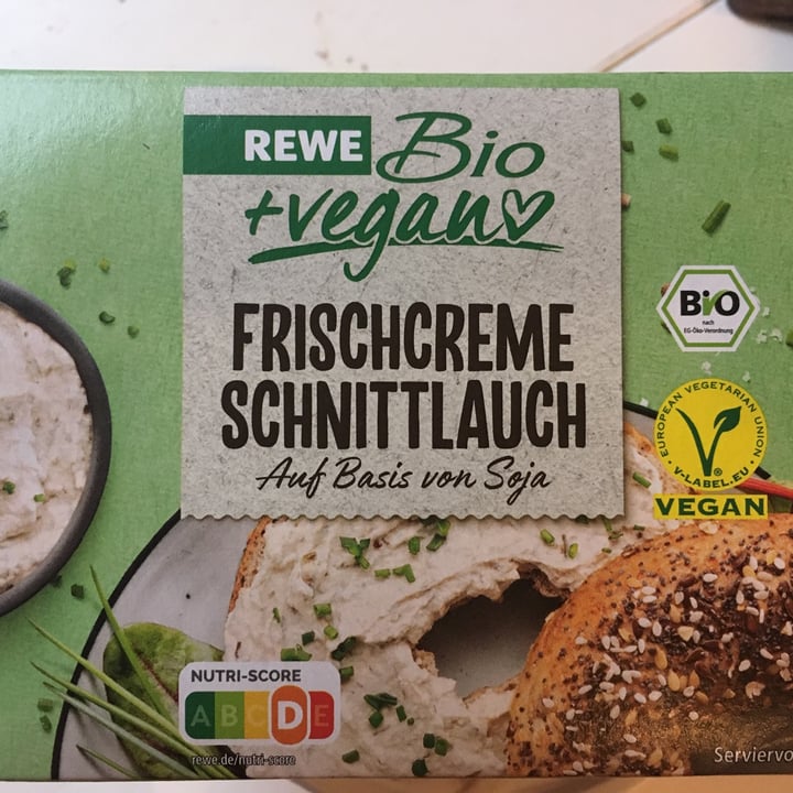 photo of Rewe Bio Frischcreme Schnittlauch shared by @ronschabe on  10 Oct 2021 - review