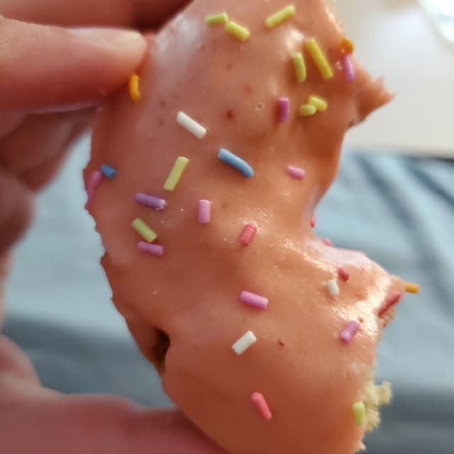 Photo of the dish “Strawberry Lemonade Donut”