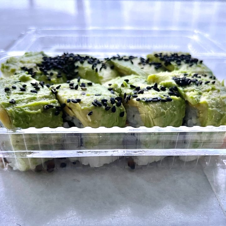 review photo of Herbivore Avocado Roll Maki shared by @crunchybroccoli on 20 May 2021 - review