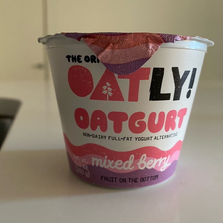 photo of Oatly Oatgurt Mixed Berry shared by @mariapb on  07 May 2022 - review