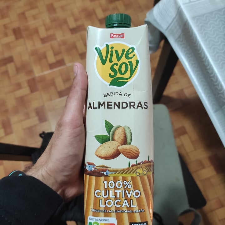 photo of ViveSoy Bebida De Almendra shared by @robertosauvage on  13 Feb 2022 - review