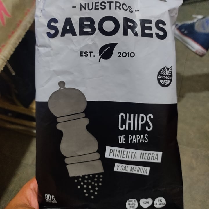 photo of Nuestros Sabores Chips de Papas con Pimienta Negra Y Sal Marina shared by @jtacacho on  13 Apr 2022 - review