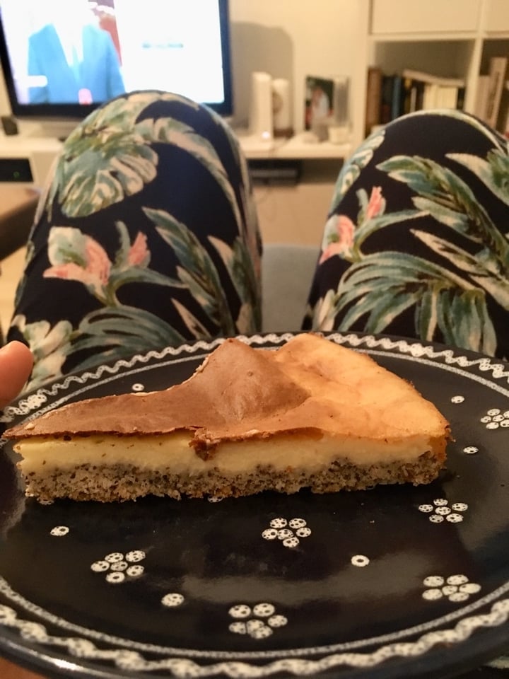 review photo of Hiel - vegetarische Feinkost Qvark shared by @ichkannvegan on 12 Apr 2020 - review