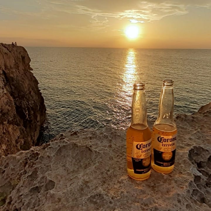 photo of Corona Cerveza shared by @francescaglad7 on  02 Oct 2021 - review