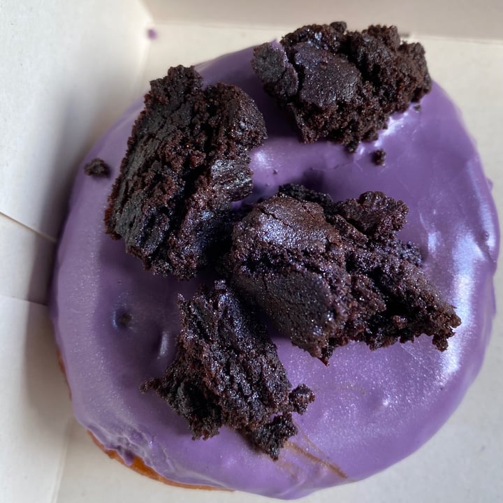 review photo of Naked Bakery Vegan Brownie Doughnut shared by @ciaratait on 21 Sep 2020 - review