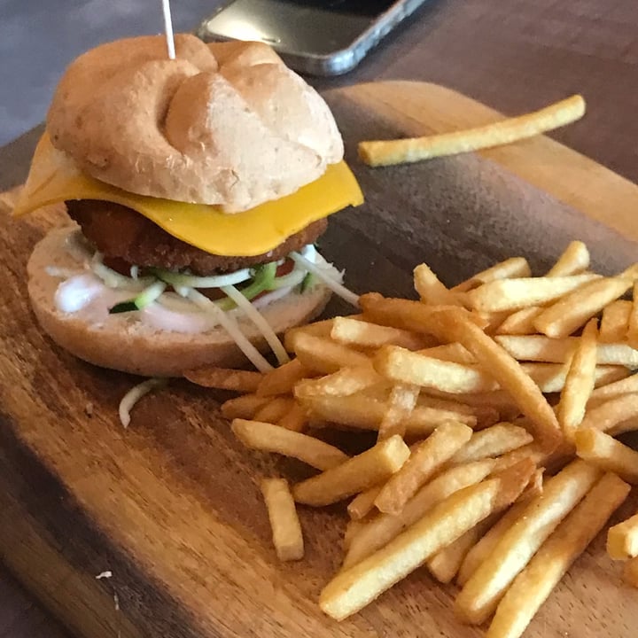 photo of The Rebel Company Cafe & Bar TiNDLE Chicken Burger shared by @mariaubergine on  12 May 2022 - review