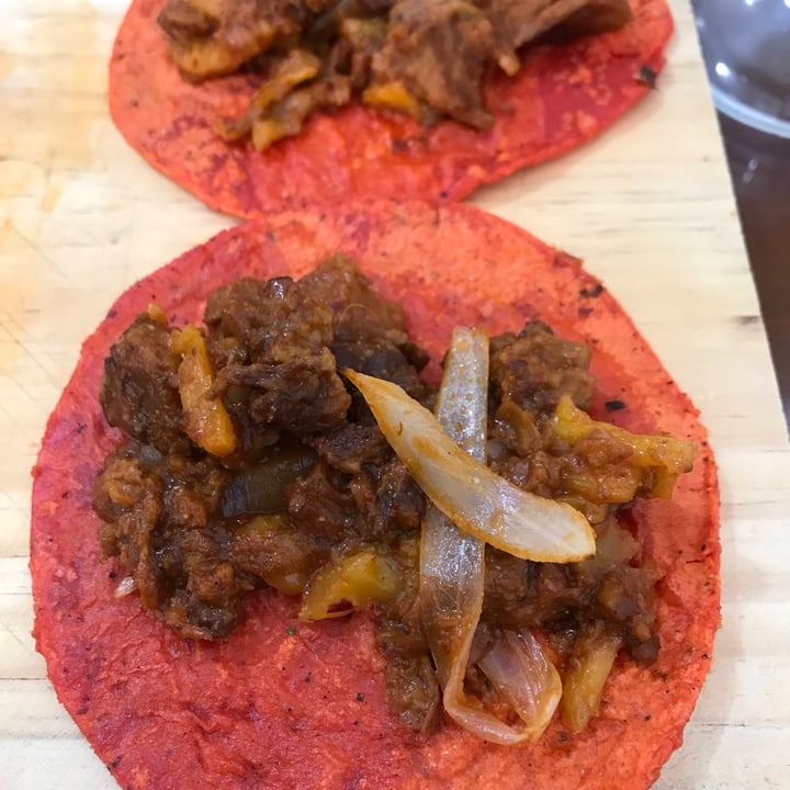 photo of Indigo - Comida vegana y vegetariana Tacos al pastor shared by @jesuscarrillo on  01 Aug 2022 - review