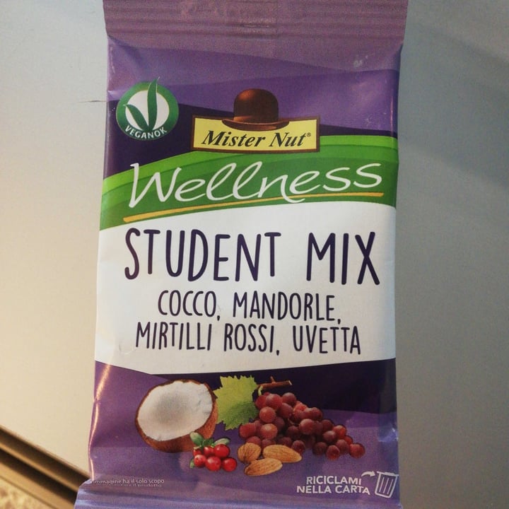 review photo of Mister Nut Student Mix Cocco, Mandorle, Mirtilli Rossi, Uvetta. shared by @simoplant on 05 May 2022 - review