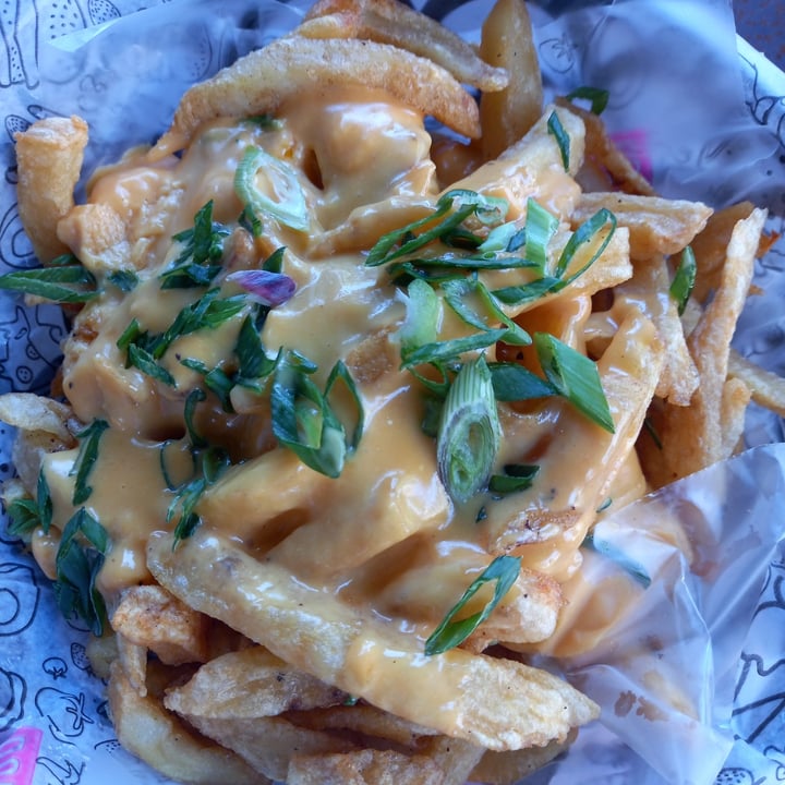 photo of Lado V Papas con queso y verdeo shared by @martiterraza on  01 Mar 2022 - review