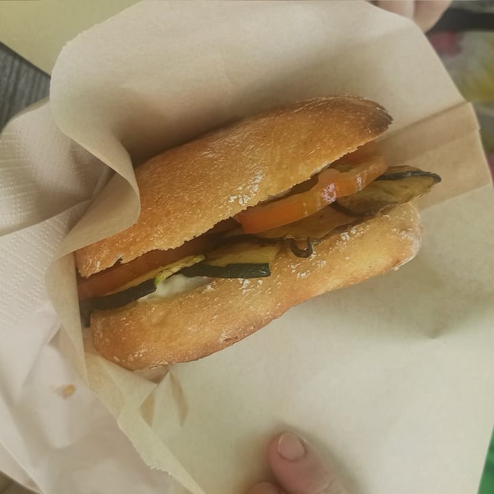 photo of River Oglio bike bar panino cremosello shared by @paolaohpaola on  12 Aug 2022 - review