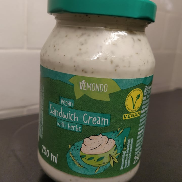 photo of Vemondo Sandwich cream shared by @marinasnchez on  21 Oct 2021 - review