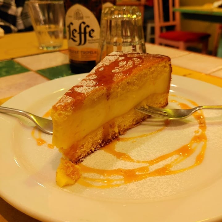 photo of Osteria Veggente Torta All’arancia E Caramello shared by @disgustednoise on  06 Nov 2022 - review