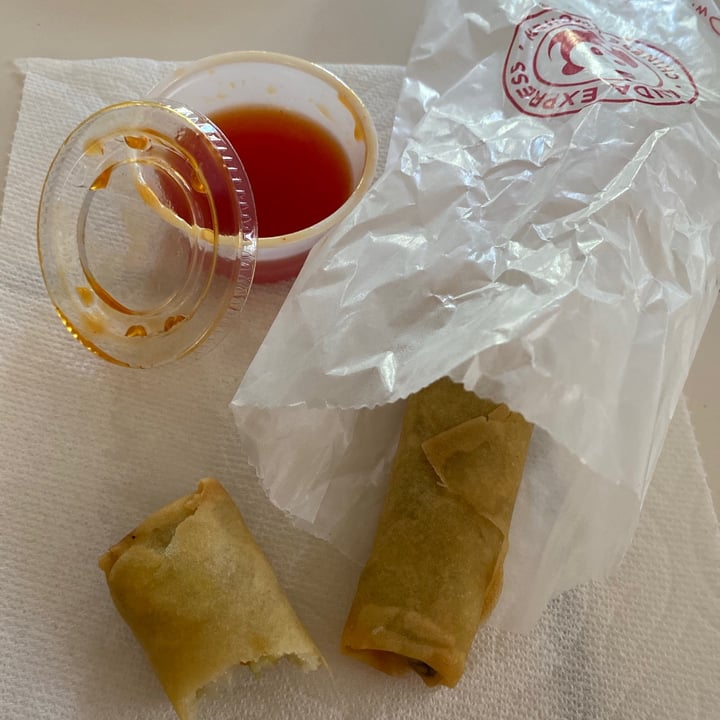 photo of Panda Express Veggie Spring Rolls shared by @bumblebea on  30 Jul 2020 - review