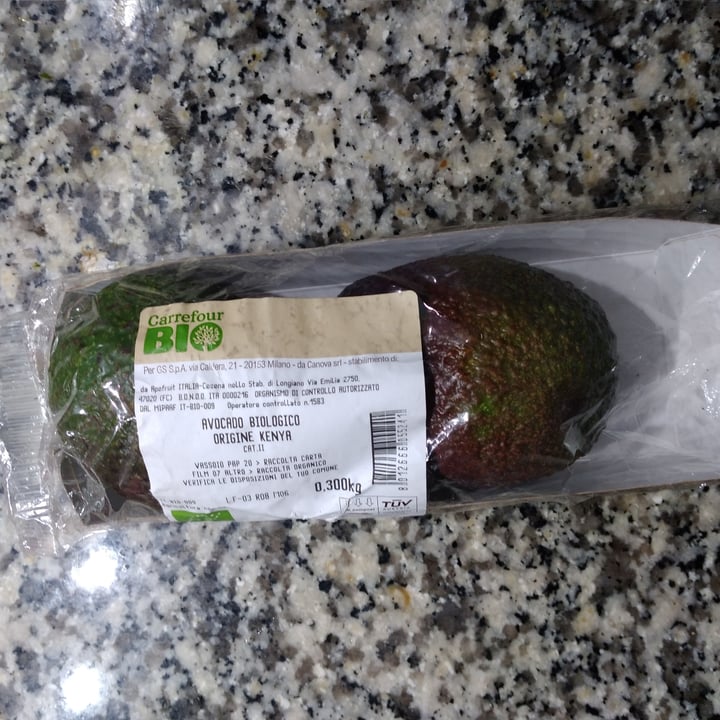 photo of Carrefour Bio Avocado biologico shared by @splendidosplendente on  08 Jun 2022 - review