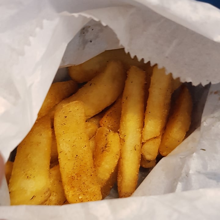 photo of Potter's Pantry Vegan Burger shared by @beehayes on  29 Jul 2021 - review