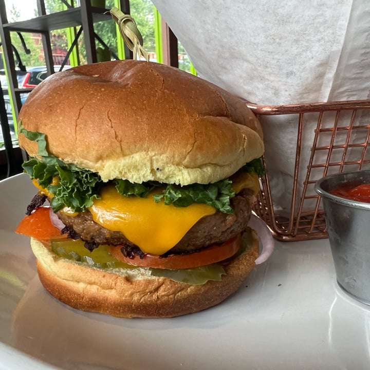 photo of Kale My Name Chicago Burger shared by @berryveganplanet on  31 Jul 2022 - review