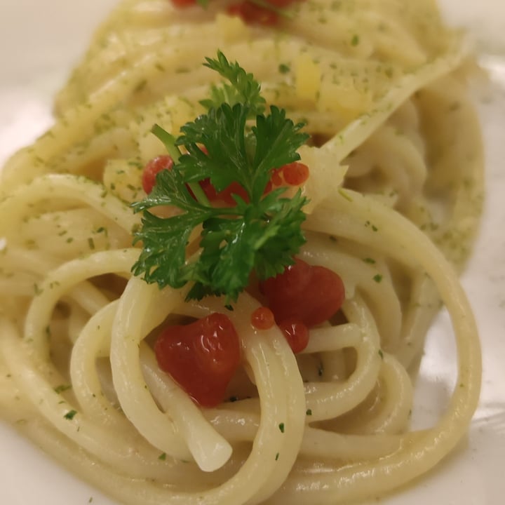 photo of Casa Palladino - Enosteria Contemporanea Spaghetti "aglio e olio" shared by @esperanzafumilla on  06 Dec 2022 - review