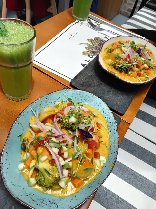 Photo of the dish “Curry de verduras”