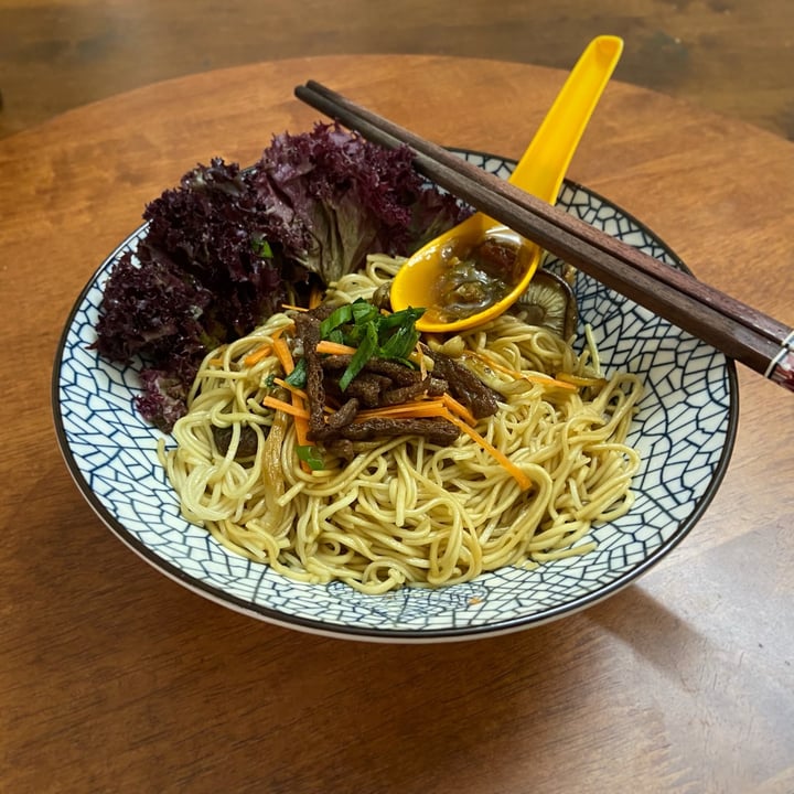 photo of Mama Vege Sarawak Noodles shared by @dafnelately on  08 Sep 2021 - review
