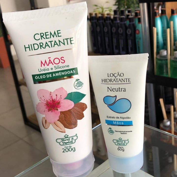 photo of Flores & Vegetais Creme para mãos shared by @arabellapills on  14 Mar 2022 - review