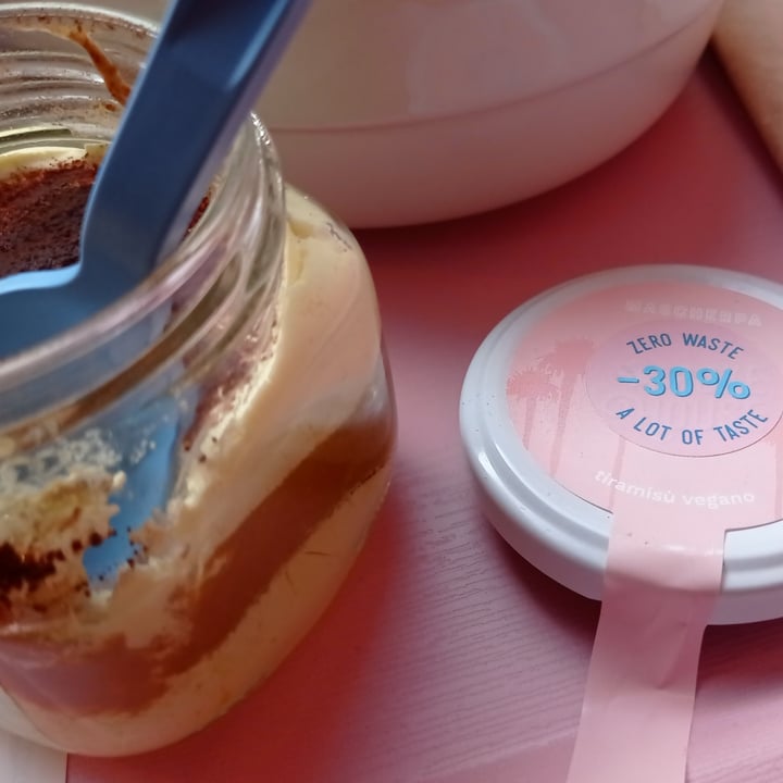 review photo of Poke House - Bergamo Tiramisù Vegano shared by @claretta99 on 30 Jan 2022 - review