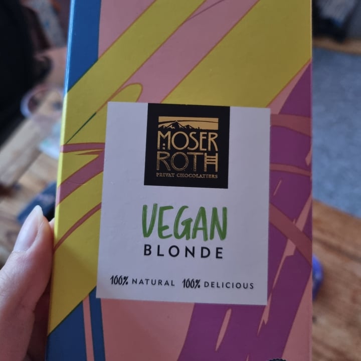 photo of Moser Roth Blonde Vegan Chocolate shared by @laurenjadek on  24 May 2022 - review