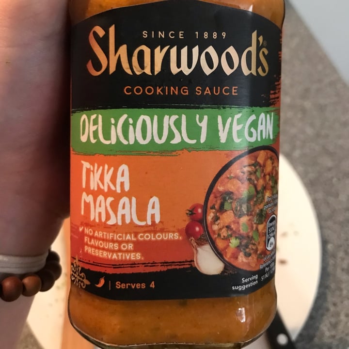 photo of Sharwood's Deliciously vegan Korma shared by @lordsnooks on  23 Jan 2022 - review