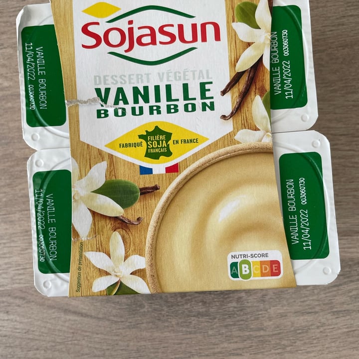 photo of Sojasun Dessert Végétal Vanille Bourbon shared by @tapir on  25 Mar 2022 - review