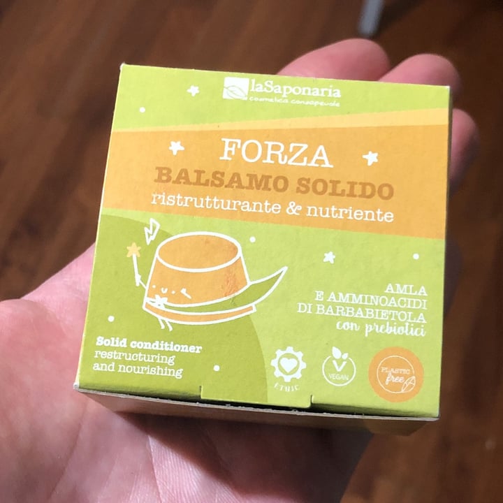review photo of La Saponaria Balsamo solido Forza - ristrutturante e nutriente shared by @matteomaga on 17 Apr 2022 - review