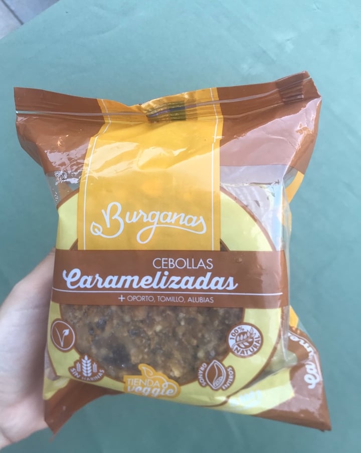 photo of Tienda Veggie Hamburguesas de Cebolla Caramelizada shared by @julicamp_ on  09 Feb 2020 - review