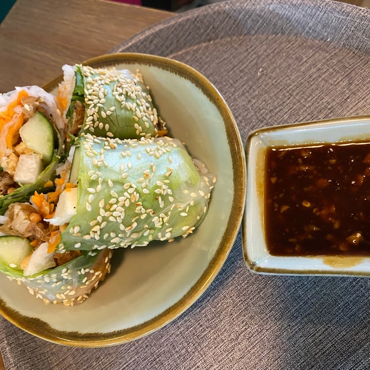 photo of The Kind Bowl Summer Roll shared by @ahsne on  06 Oct 2021 - review
