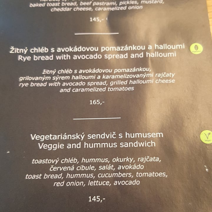 photo of The Spot Vegetariánský sendvič s humusem shared by @zigzag on  18 Sep 2022 - review