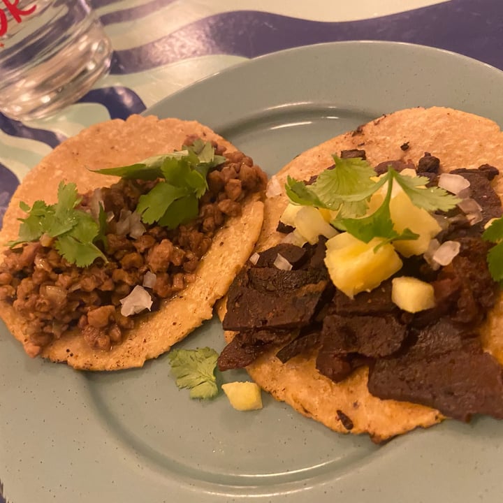 photo of Groovy's Taquería Vegana Taco de suadero shared by @ilse on  27 Feb 2022 - review