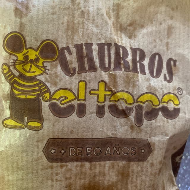 Foto do prato “Churro relleno de hummus”