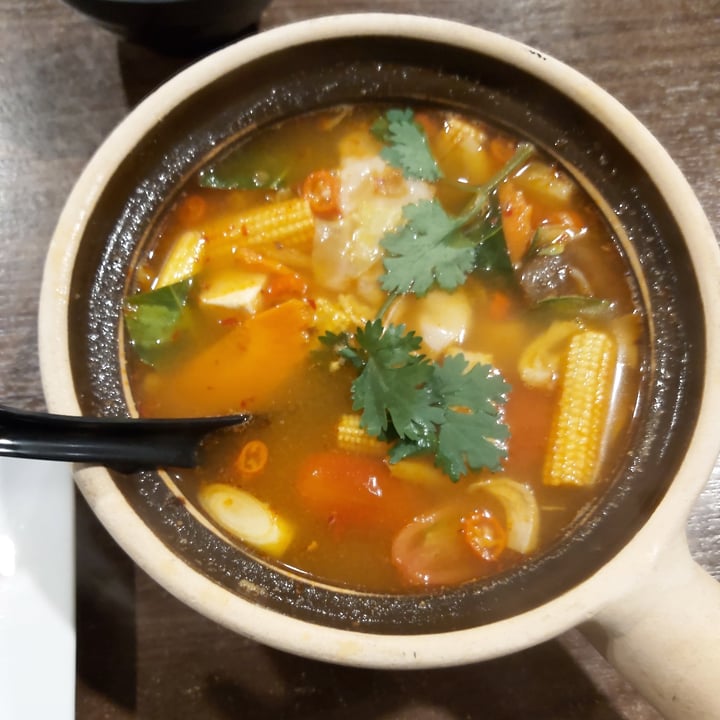 review photo of E-sarn Tom Yum Soup - Vegetarian option shared by @turtlebackflip on 22 Jun 2020 - review