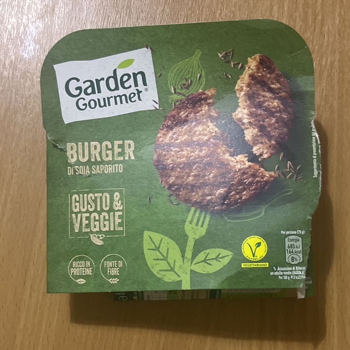 photo of Garden Gourmet burger di soia shared by @ilys on  14 May 2022 - review