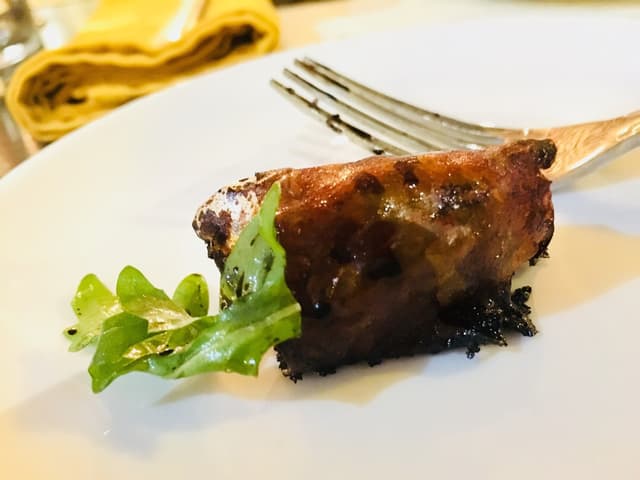 「Chorizo dates」の料理の写真