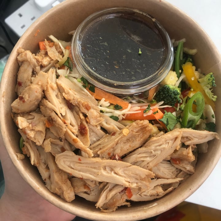 Gracious Grub United Kingdom Salt & Pepper Salad Bowl Review abillion