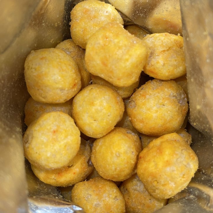 photo of Outstanding Foods Outstanding Cheeseball chedda shared by @iseekplants on  19 Jul 2022 - review
