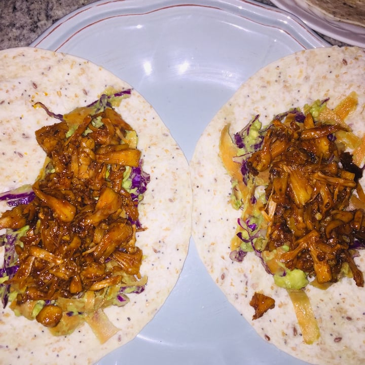 review photo of Nature's Charm Young Green Jackfruit in Brine shared by @jabseatsvegan on 05 Aug 2021 - review