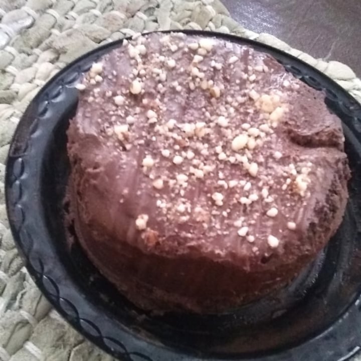 review photo of Nadis Go Vegan Keto chocolate cake shared by @domenique on 11 May 2021 - review