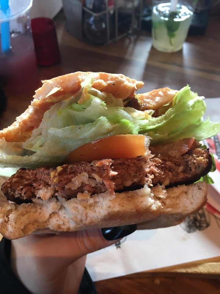 photo of Firma Pickles Burgers & Wines The Natural Burger shared by @plantbasedhippie on  26 Jan 2020 - review