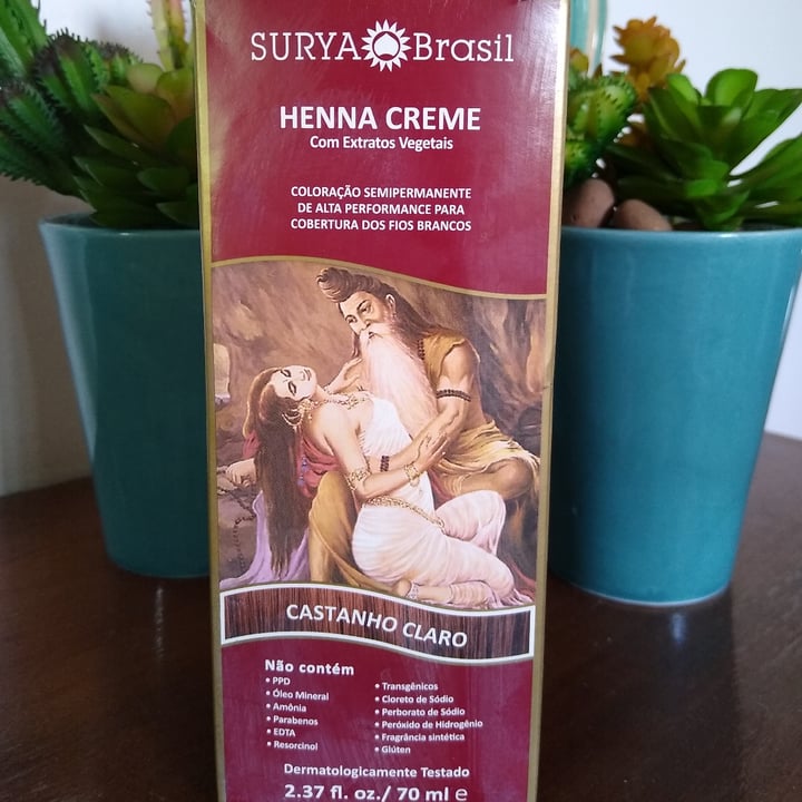 photo of Creme Coloração Henna Surya Henna Creme (Castanho Claro) shared by @marianabuono on  12 Feb 2022 - review