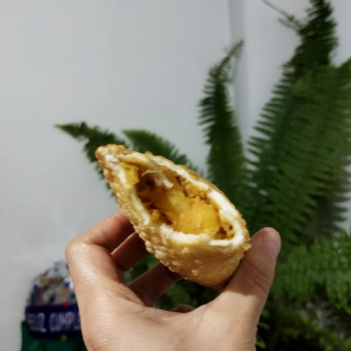 review photo of Herbívoro restaurante vegano Empanada criolla shared by @saraluer on 04 Mar 2022 - review