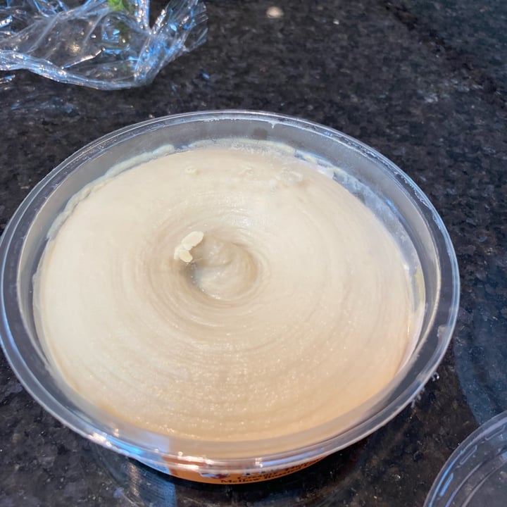 photo of Trader Joe's Roasted Garlic Hummus shared by @malarky on  17 Oct 2022 - review