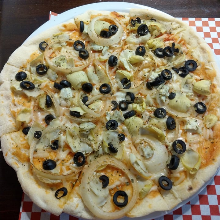 photo of Via Napoli Ferrol Pizza "Assisi" shared by @chiaraclaire on  22 Apr 2022 - review