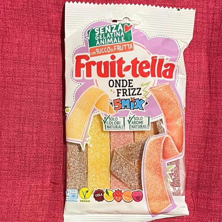 photo of Fruit-tella Onde frizz 5 Mix shared by @sarahbracco on  13 Oct 2022 - review