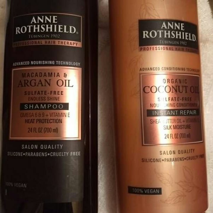 photo of Anne Rothshield Organic Coconut Oil Instant Repair Conditioner shared by @ednaveg269 on  14 Jul 2020 - review